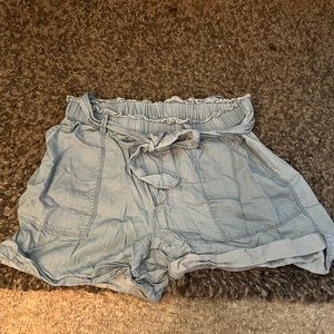 Aerie paperbag waist shorts with tie